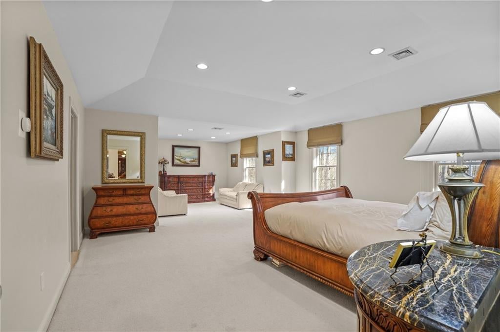 East Greenwich, Rhode Island, 02818, United States, ,4 BathroomsBathrooms,Residential,Active,1791211