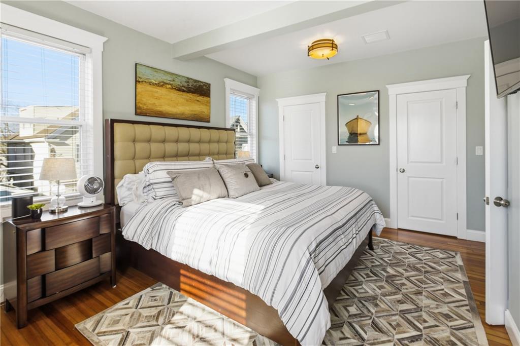 Newport, Rhode Island, 02840, United States, 4 Bedrooms Bedrooms, ,4 BathroomsBathrooms,Residential,Active,2007171