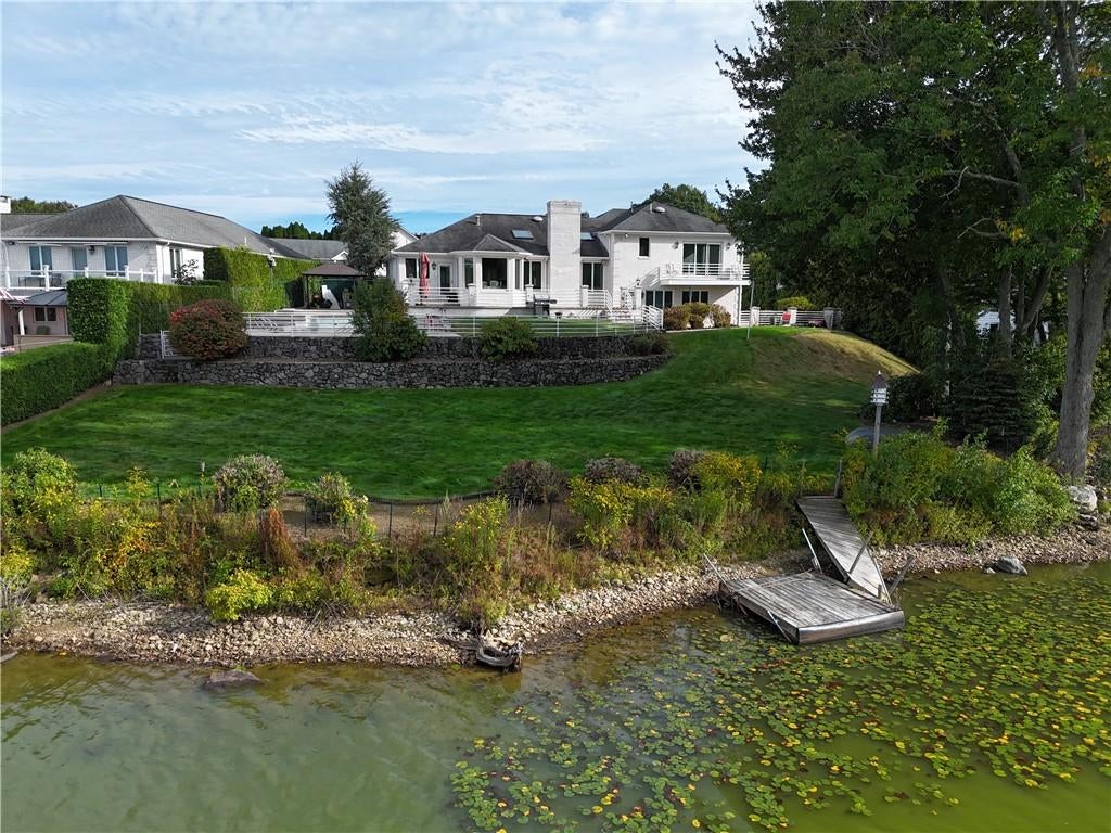 North Providence, Rhode Island, 02904, United States, 3 Bedrooms Bedrooms, ,4 BathroomsBathrooms,Residential,Active,1945229