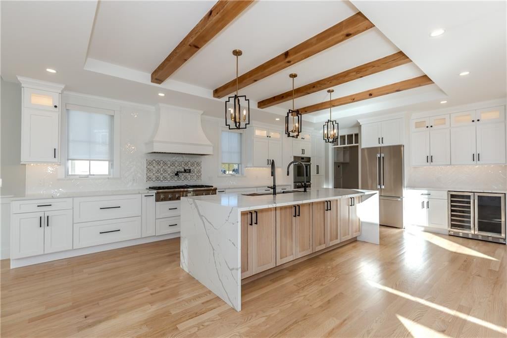 Cranston, Rhode Island, 02921, United States, 3 Bedrooms Bedrooms, ,4 BathroomsBathrooms,Residential,Active,2011445