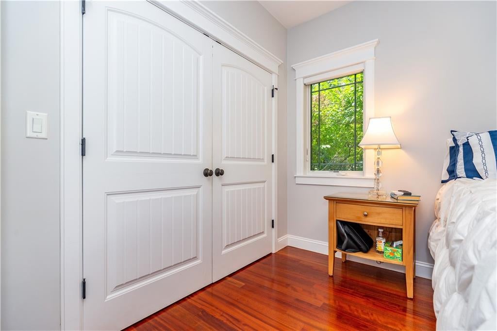 Smithfield, Rhode Island, 02917, United States, 4 Bedrooms Bedrooms, ,3 BathroomsBathrooms,Residential,Active,1929673