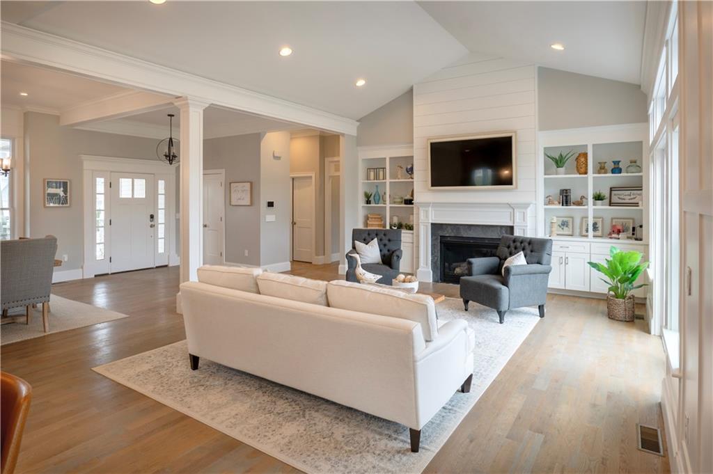 North Kingstown, Rhode Island, 02852, United States, 4 Bedrooms Bedrooms, ,4 BathroomsBathrooms,Residential,Active,1965832