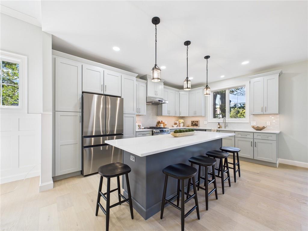 North Kingstown, Rhode Island, 02852, United States, 3 Bedrooms Bedrooms, ,3 BathroomsBathrooms,Residential,Active,1929459