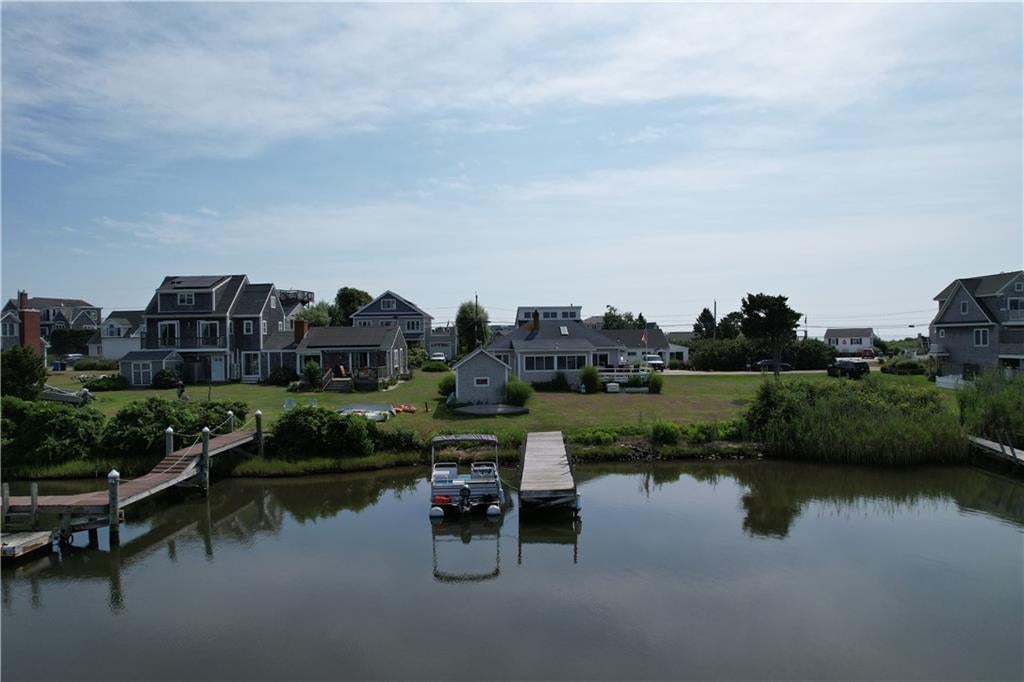 South Kingstown, Rhode Island, 02879, United States, 3 Bedrooms Bedrooms, ,1 BathroomBathrooms,Residential,Active,1905125