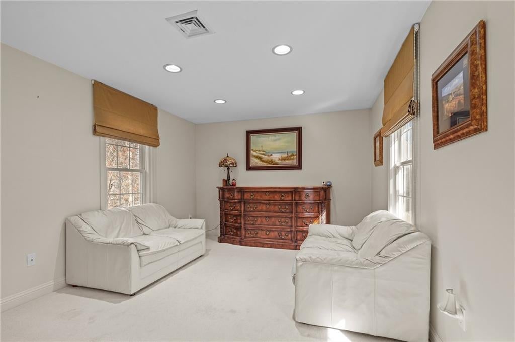 East Greenwich, Rhode Island, 02818, United States, ,4 BathroomsBathrooms,Residential,Active,1791211