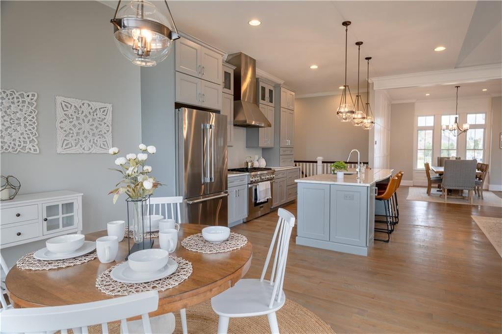 North Kingstown, Rhode Island, 02852, United States, 4 Bedrooms Bedrooms, ,4 BathroomsBathrooms,Residential,Active,1965832