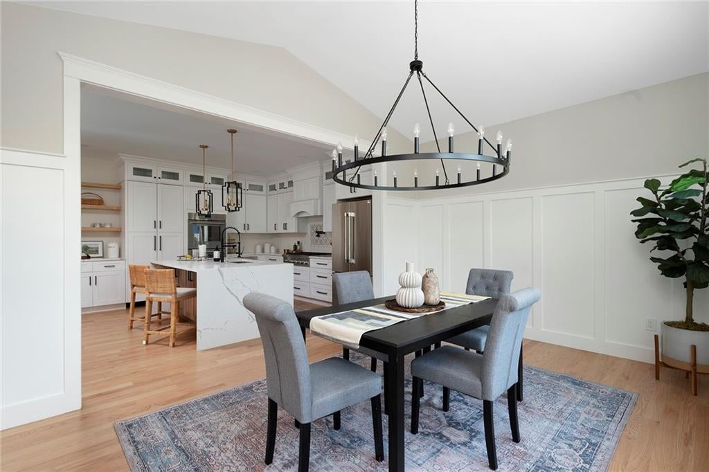 Cranston, Rhode Island, 02921, United States, 4 Bedrooms Bedrooms, ,5 BathroomsBathrooms,Residential,Active,1936118