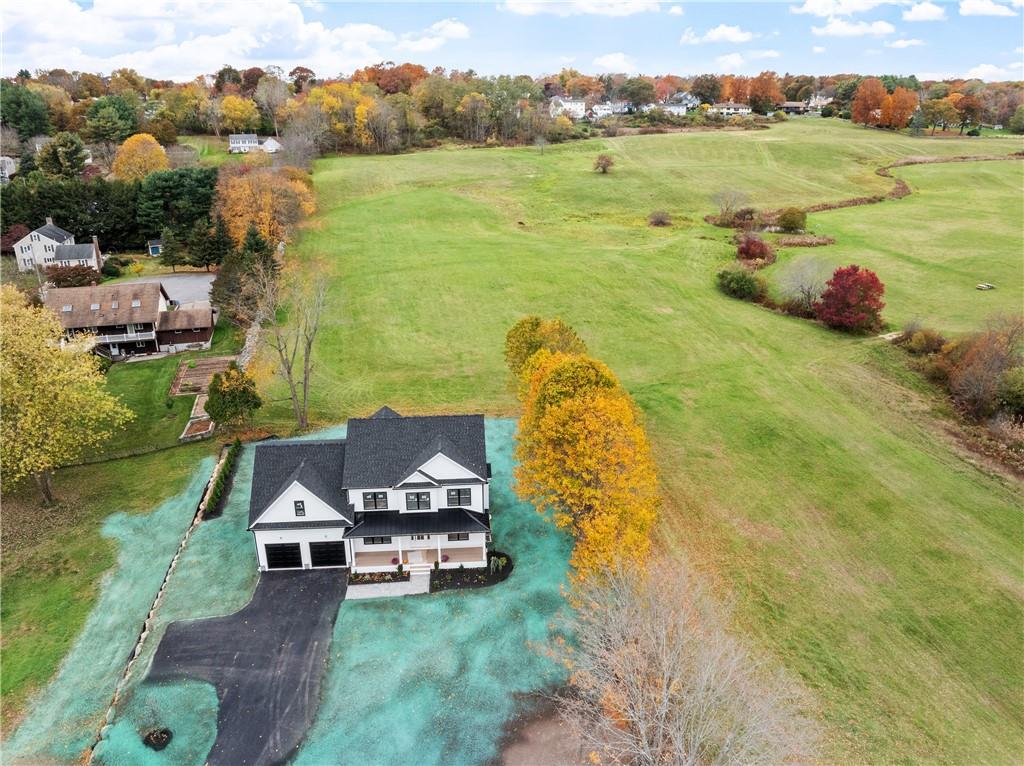 Cumberland, Rhode Island, 02864, United States, 4 Bedrooms Bedrooms, ,3 BathroomsBathrooms,Residential,Active,1973327