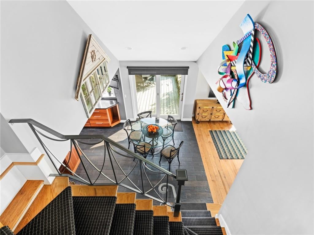 Smithfield, Rhode Island, 02917, United States, 3 Bedrooms Bedrooms, ,3 BathroomsBathrooms,Residential,Active,1953020