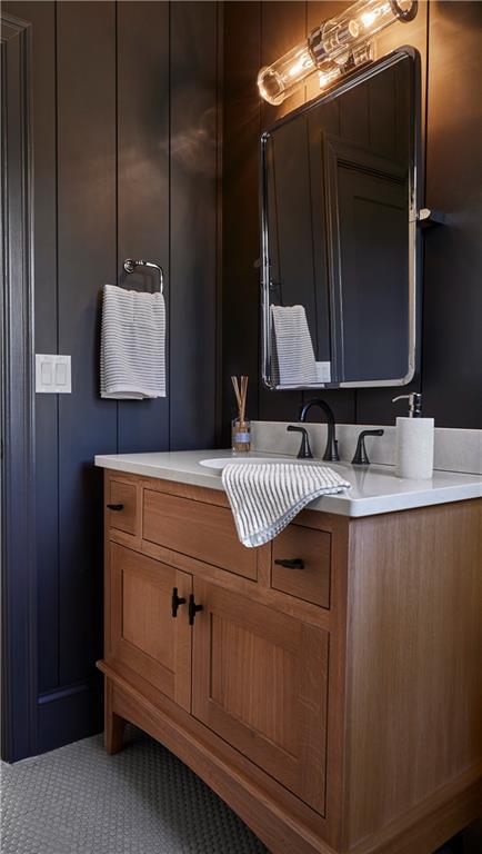 East Greenwich, Rhode Island, 02818, United States, 5 Bedrooms Bedrooms, ,4 BathroomsBathrooms,Residential,Active,2014615