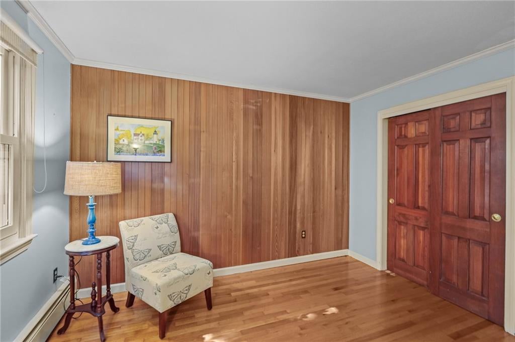 Portsmouth, Rhode Island, 02871, United States, 5 Bedrooms Bedrooms, ,3 BathroomsBathrooms,Residential,Active,1927643