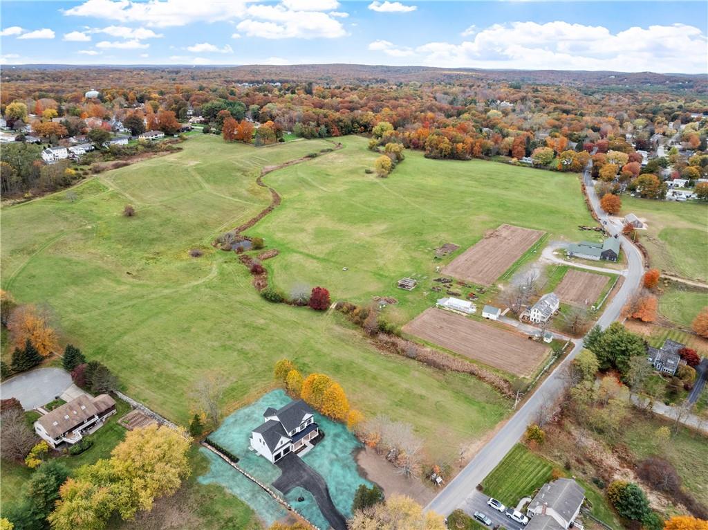 Cumberland, Rhode Island, 02864, United States, 4 Bedrooms Bedrooms, ,3 BathroomsBathrooms,Residential,Active,1973327