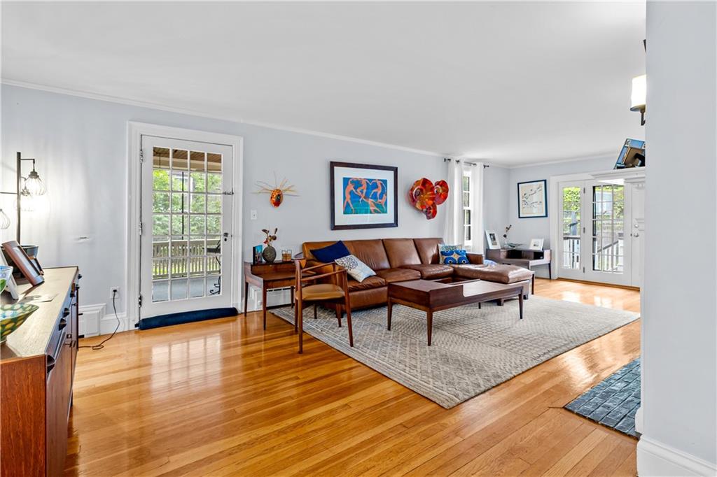 Brookline, Massachusetts, 02445, United States, 5 Bedrooms Bedrooms, ,4 BathroomsBathrooms,Residential,Active,1905132