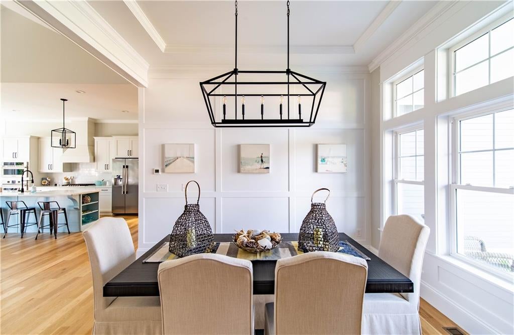 North Kingstown, Rhode Island, 02852, United States, 4 Bedrooms Bedrooms, ,3 BathroomsBathrooms,Residential,Active,1965783