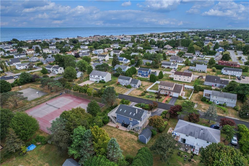 Narragansett, Rhode Island, 02882, United States, 4 Bedrooms Bedrooms, ,2 BathroomsBathrooms,Residential,Active,1934779