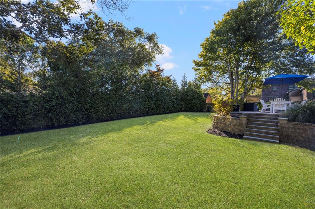 Newport, Rhode Island, 02840, United States, 4 Bedrooms Bedrooms, ,3 BathroomsBathrooms,Residential,Active,1959529