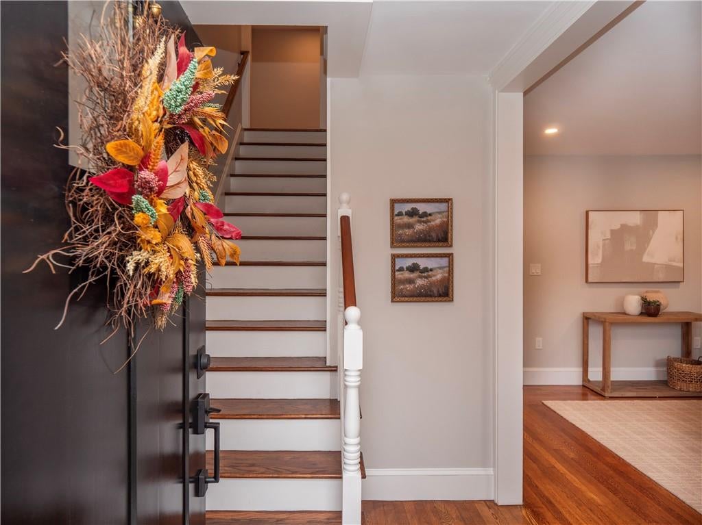 Newport, Rhode Island, 02840, United States, 4 Bedrooms Bedrooms, ,4 BathroomsBathrooms,Residential,Active,1973265