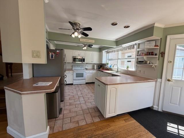 Westerly, Rhode Island, 02891, United States, 5 Bedrooms Bedrooms, ,4 BathroomsBathrooms,Residential,Active,1904145