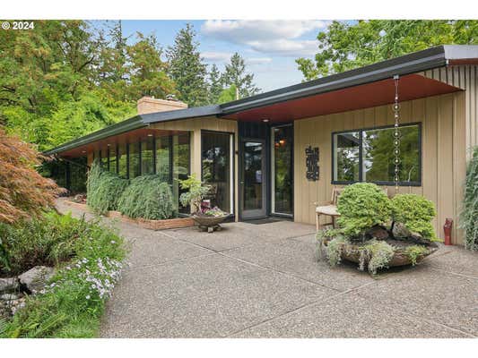 5655 SE HARNEY DR, PORTLAND, OR 97206 - Image 1