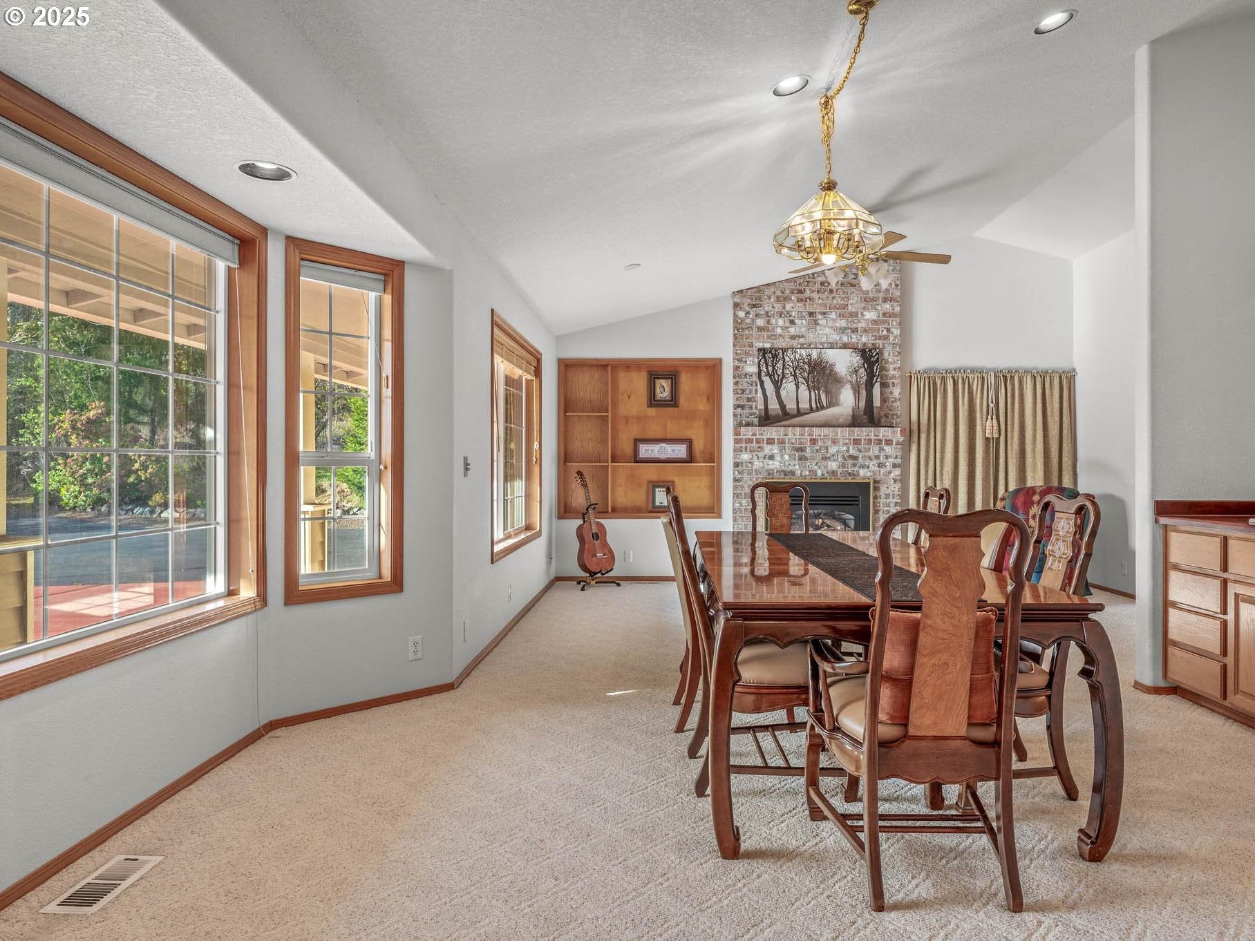 North Plains, Oregon, 97133, United States, 5 Bedrooms Bedrooms, ,4 BathroomsBathrooms,Residential,Active,1764071