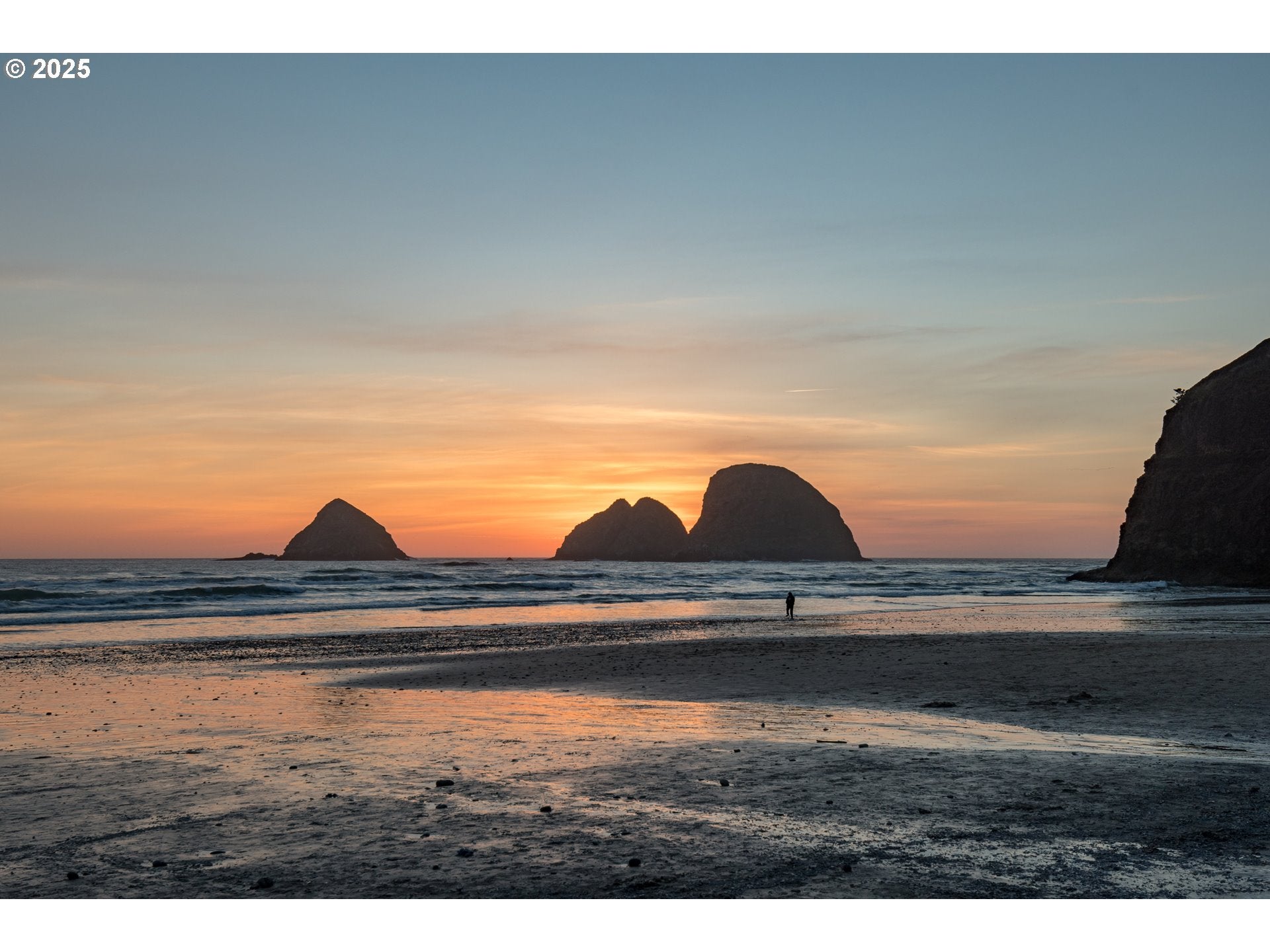 Oceanside, Oregon, 97134, United States, 3 Bedrooms Bedrooms, ,3 BathroomsBathrooms,Residential,Active,1973648