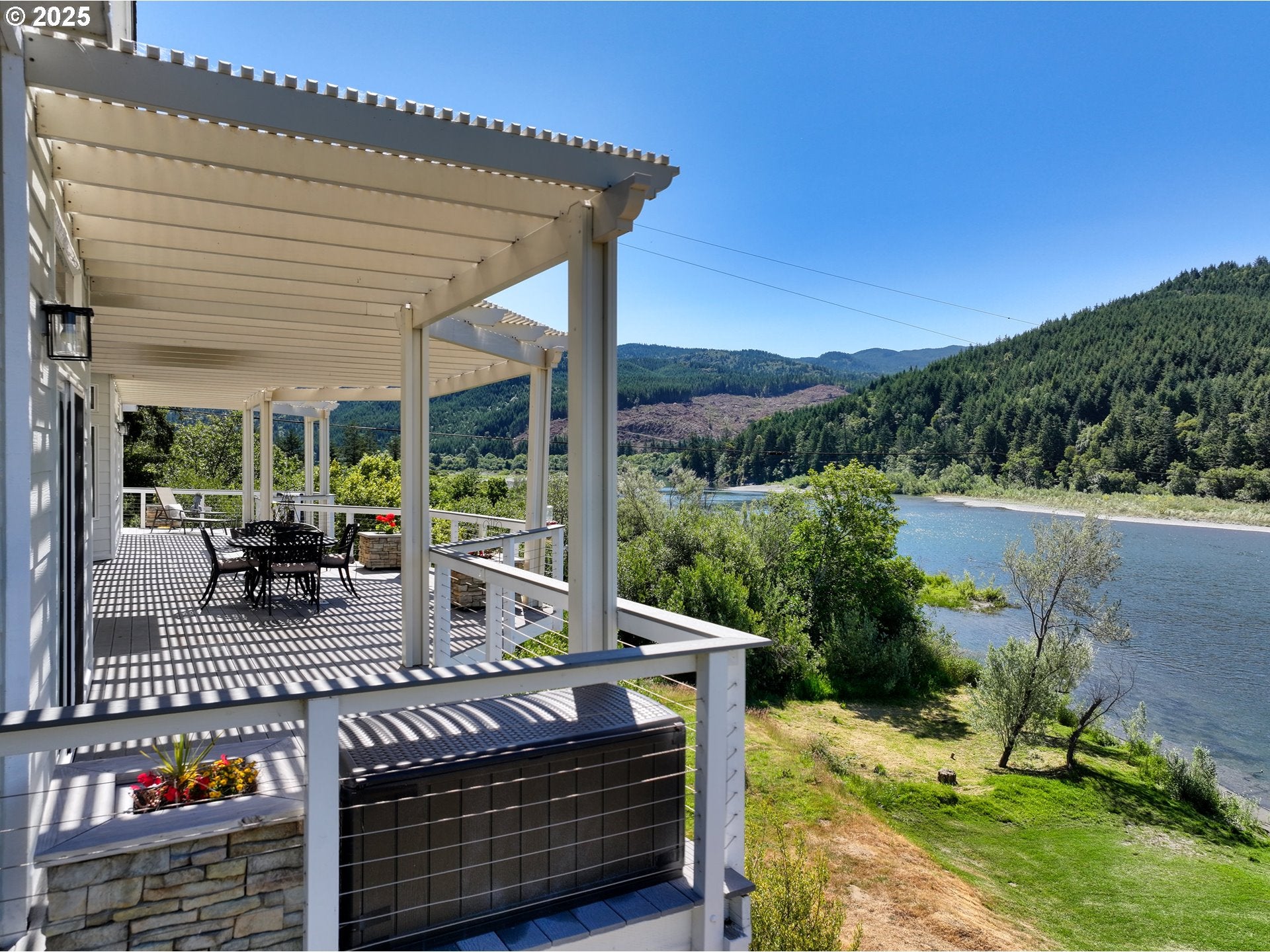 Gold Beach, Oregon, 97444, United States, 4 Bedrooms Bedrooms, ,3 BathroomsBathrooms,Residential,Active,1904726