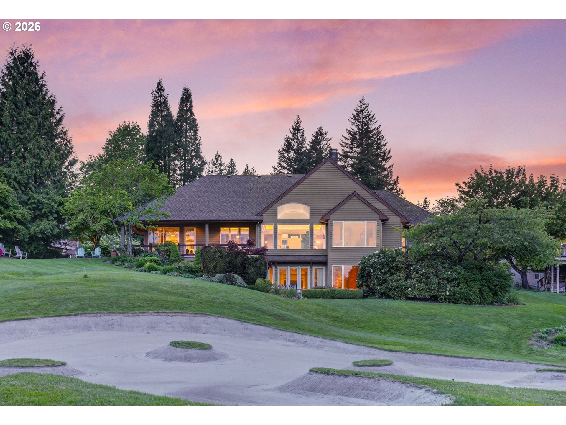 Gresham, Oregon, 97080, United States, 4 Bedrooms Bedrooms, ,6 BathroomsBathrooms,Residential,Active,2043133