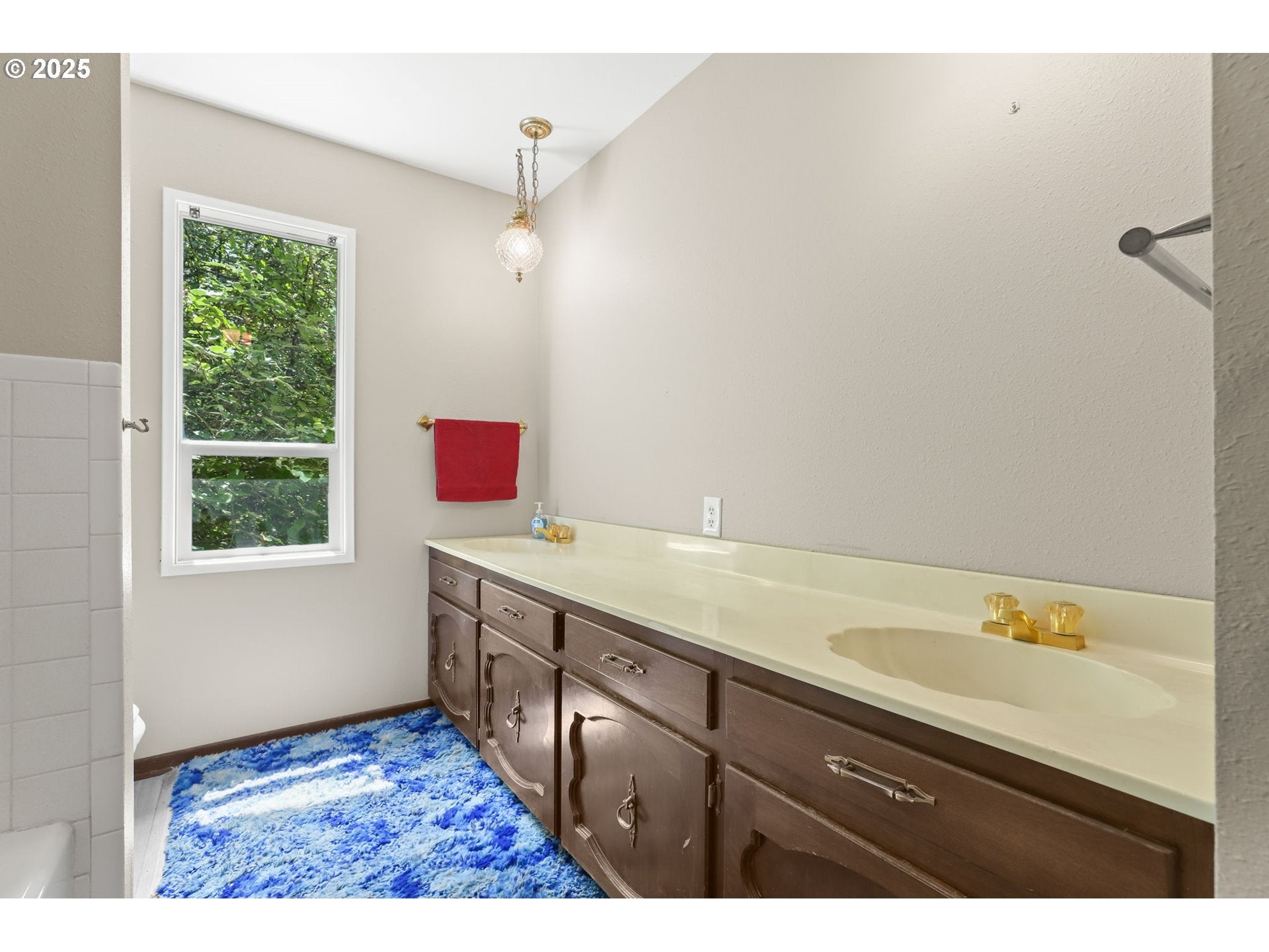 Boring, Oregon, 97009, United States, 5 Bedrooms Bedrooms, ,3 BathroomsBathrooms,Residential,Active,1869138