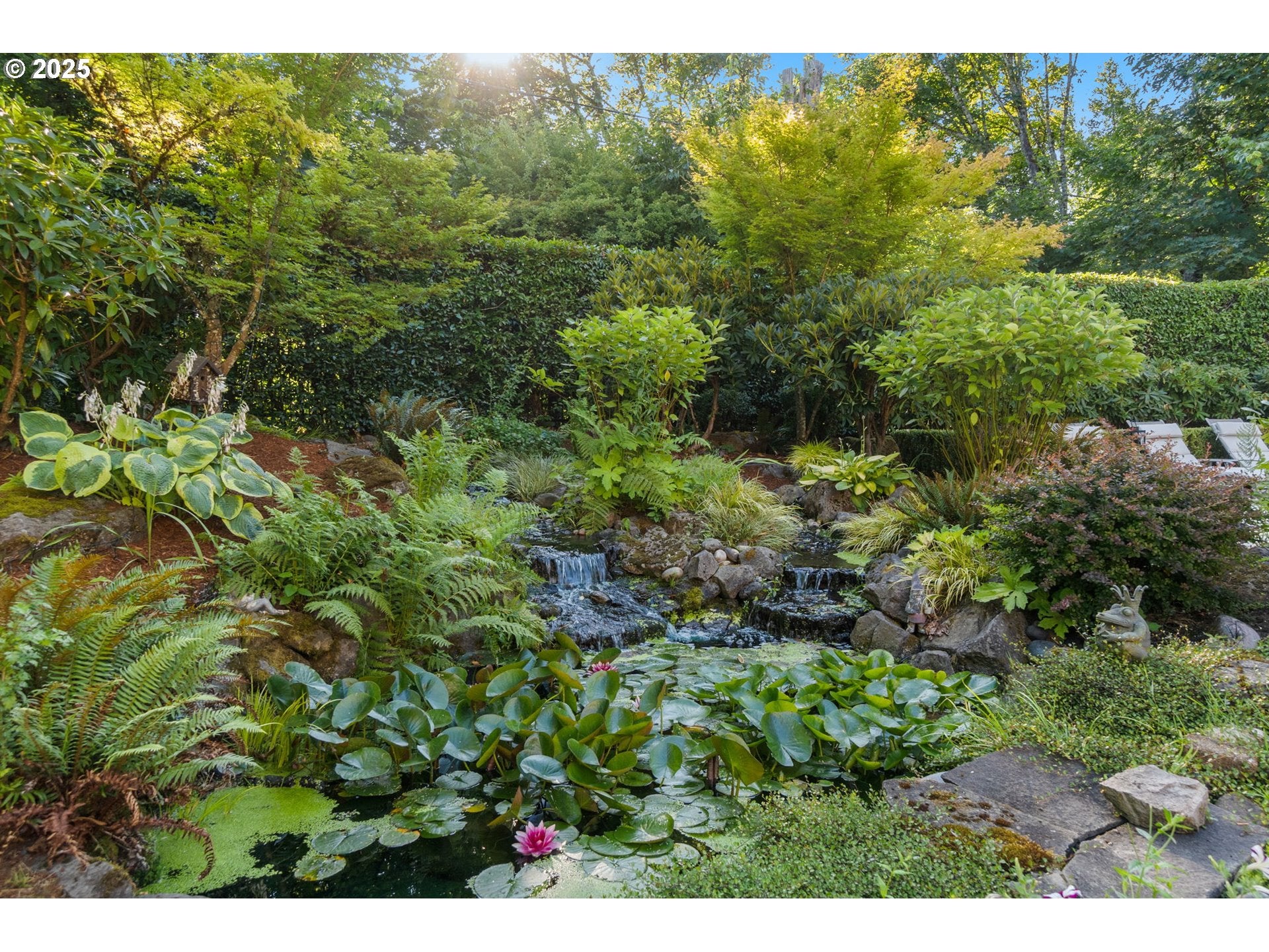 Portland, Oregon, 97229, United States, 5 Bedrooms Bedrooms, ,6 BathroomsBathrooms,Residential,Active,1894169