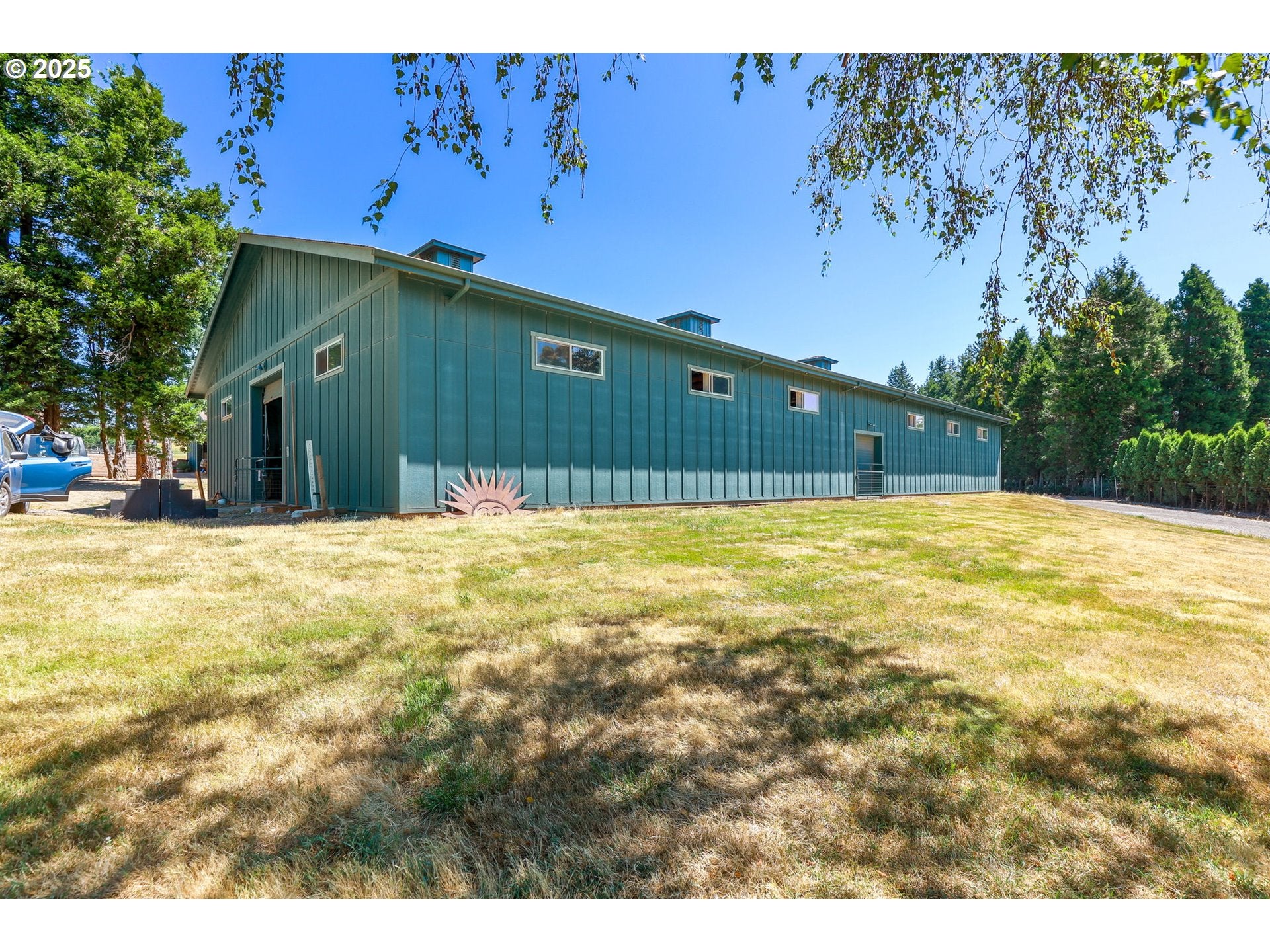 Troutdale, Oregon, 97060, United States, 4 Bedrooms Bedrooms, ,3 BathroomsBathrooms,Residential,Active,1898028