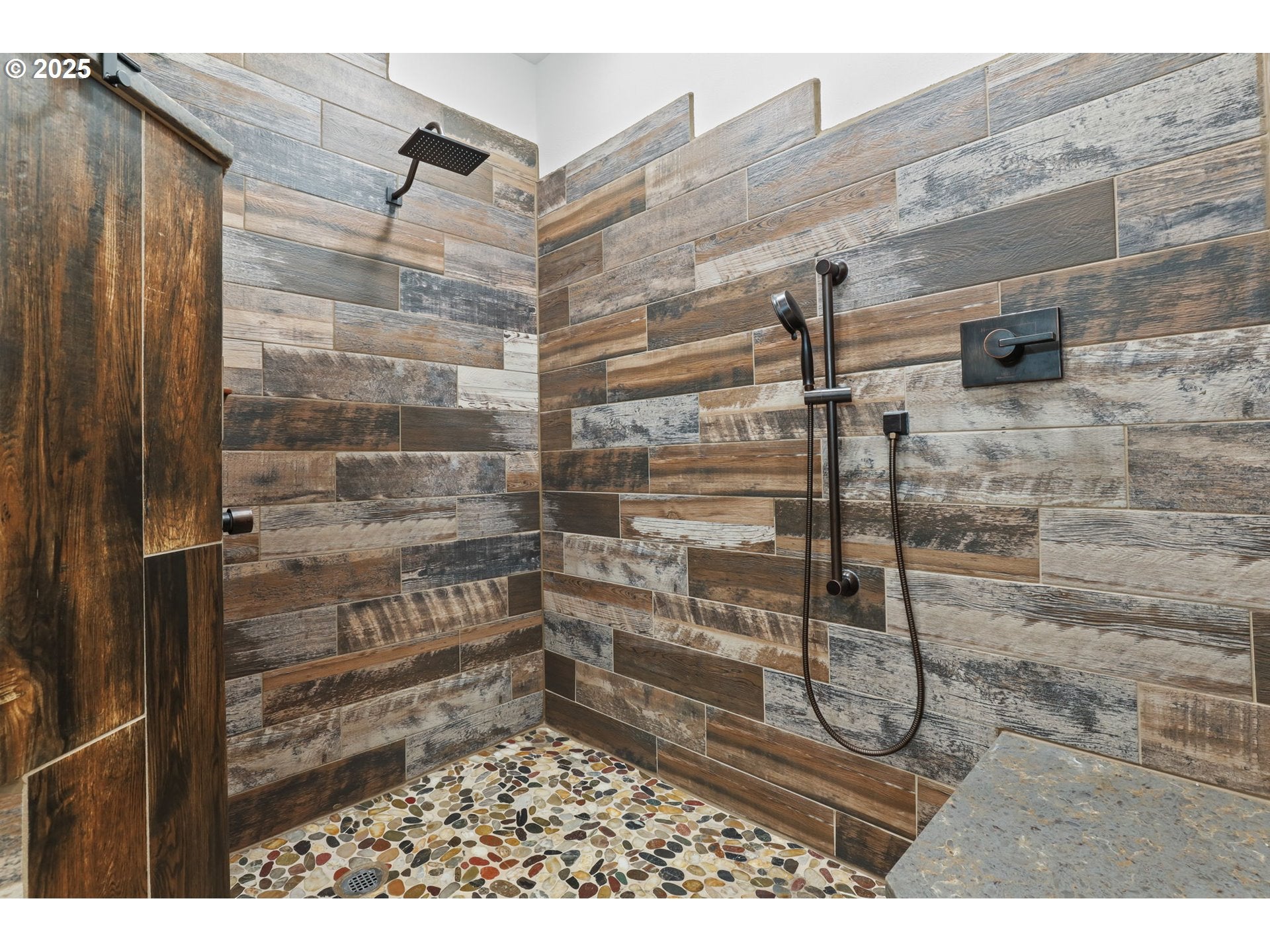 Estacada, Oregon, 97023, United States, 3 Bedrooms Bedrooms, ,3 BathroomsBathrooms,Residential,Active,1893218