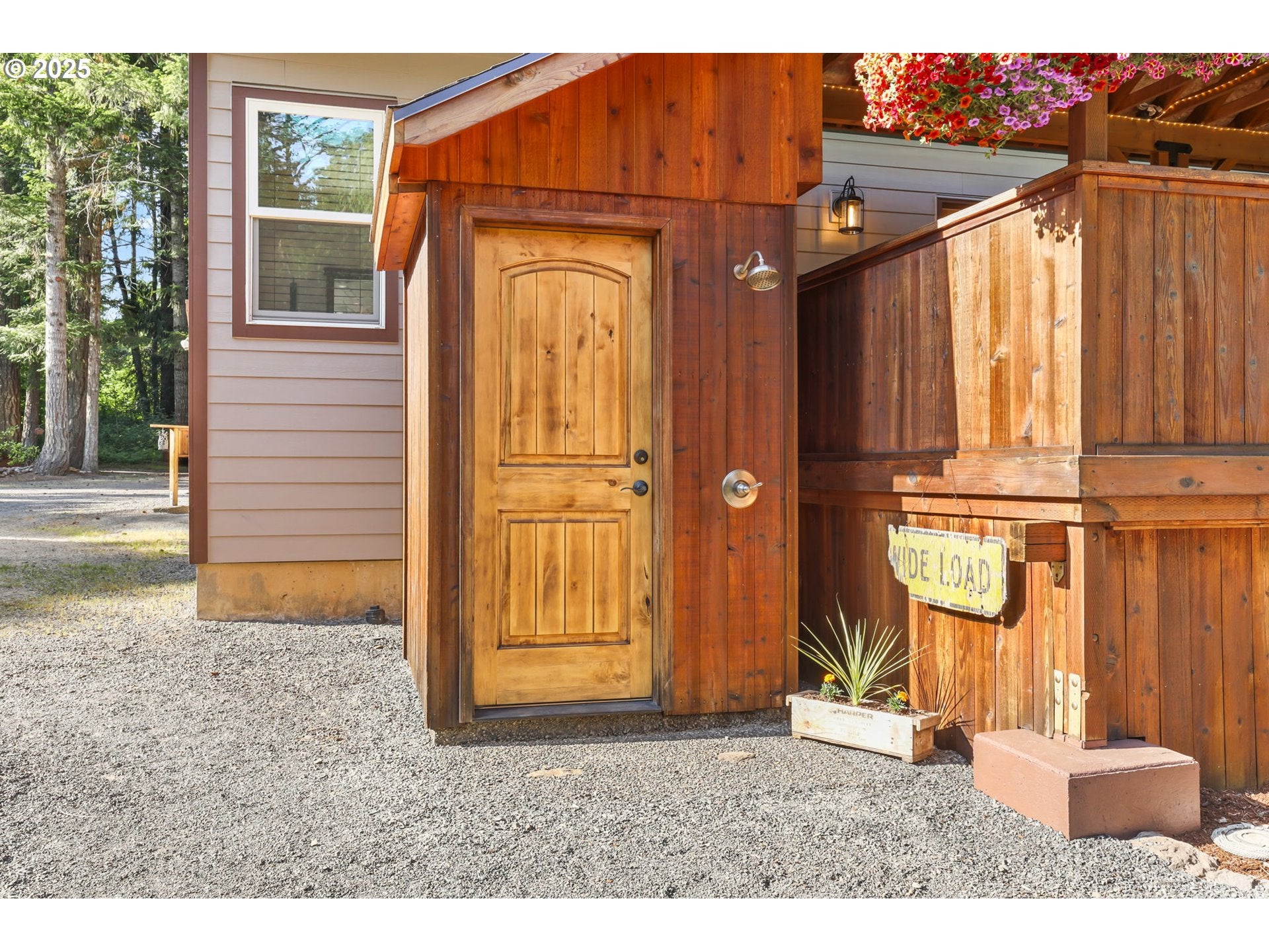 Estacada, Oregon, 97023, United States, 3 Bedrooms Bedrooms, ,3 BathroomsBathrooms,Residential,Active,1893218