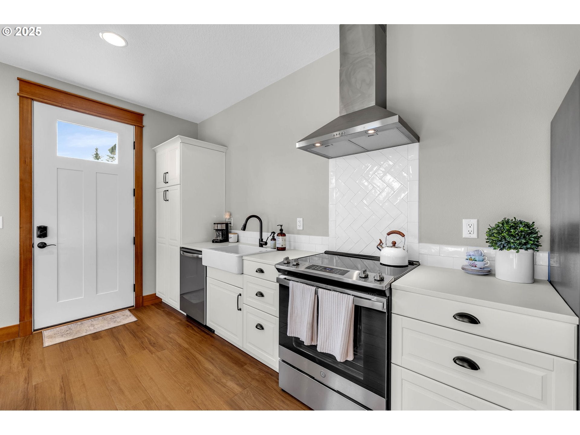 Battle Ground, Washington, 98604, United States, 4 Bedrooms Bedrooms, ,3 BathroomsBathrooms,Residential,Active,1852668