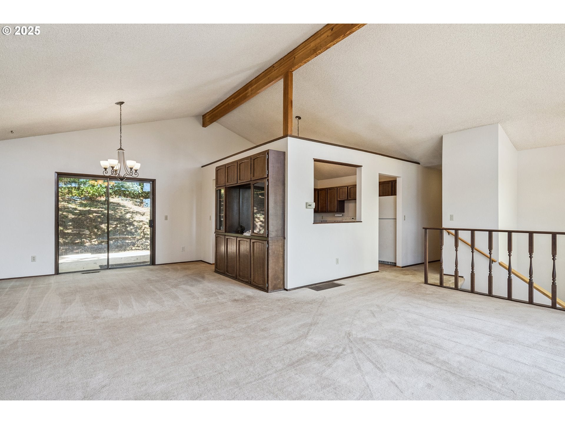 Wilsonville, Oregon, 97070, United States, 3 Bedrooms Bedrooms, ,2 BathroomsBathrooms,Residential,Active,1908136