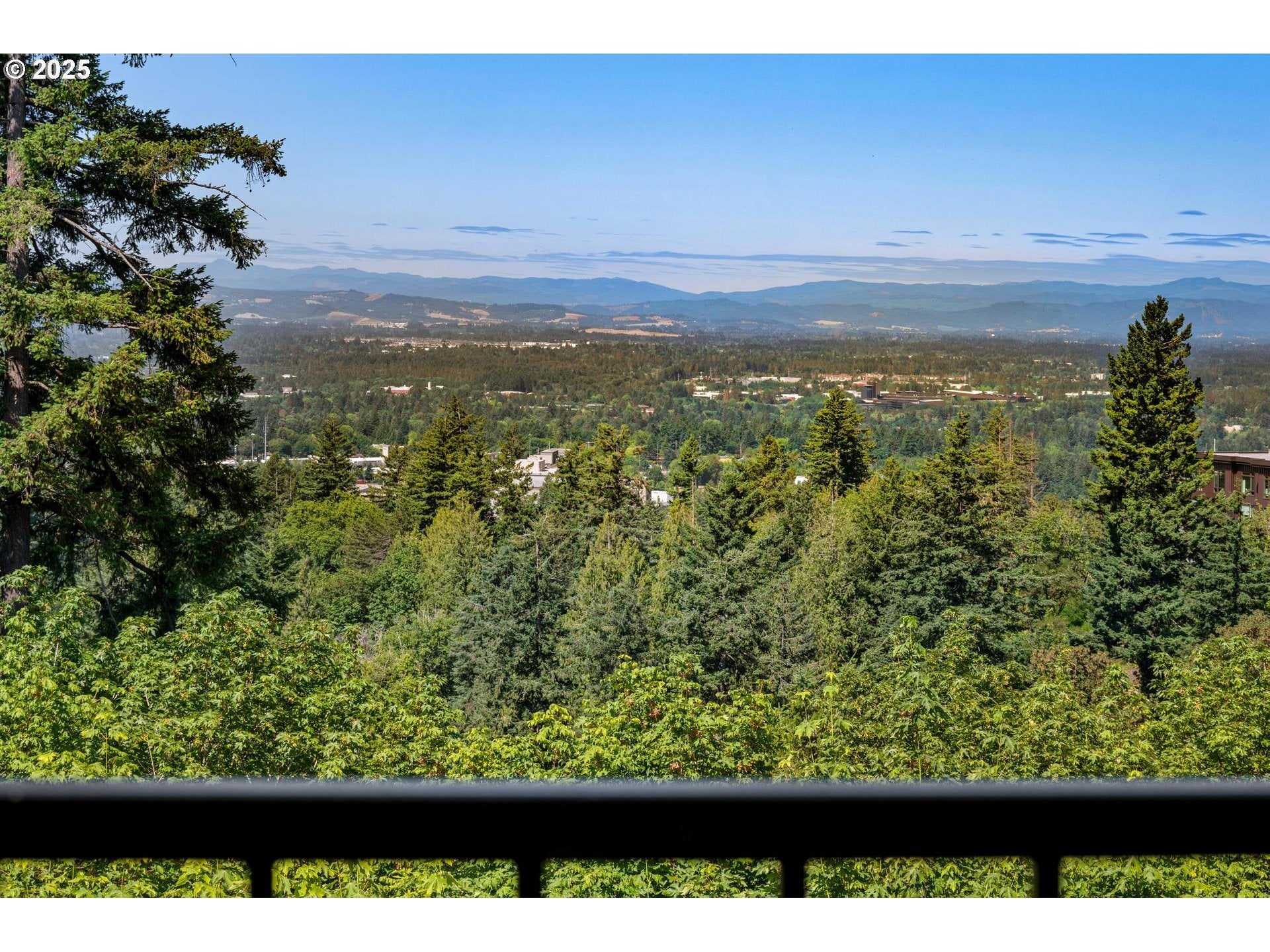 Portland, Oregon, 97225, United States, 4 Bedrooms Bedrooms, ,5 BathroomsBathrooms,Residential,Active,1936425