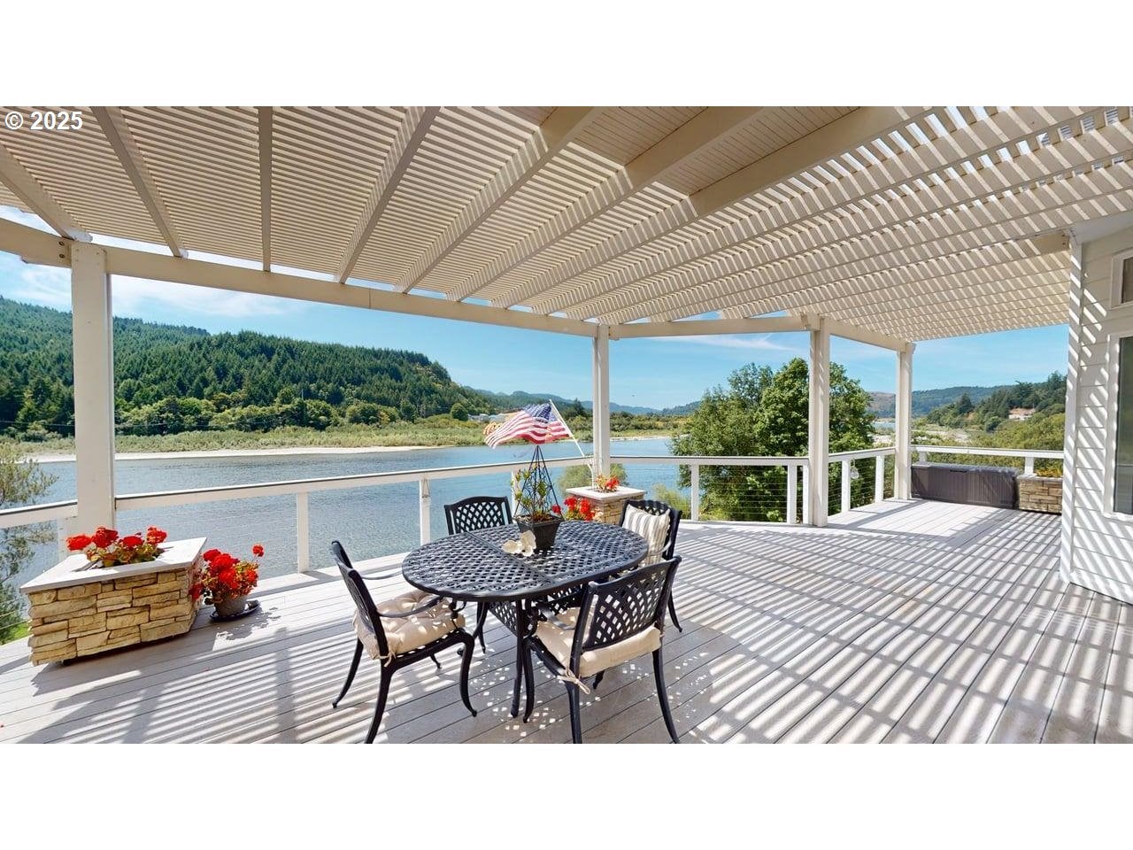 Gold Beach, Oregon, 97444, United States, 4 Bedrooms Bedrooms, ,3 BathroomsBathrooms,Residential,Active,1904726