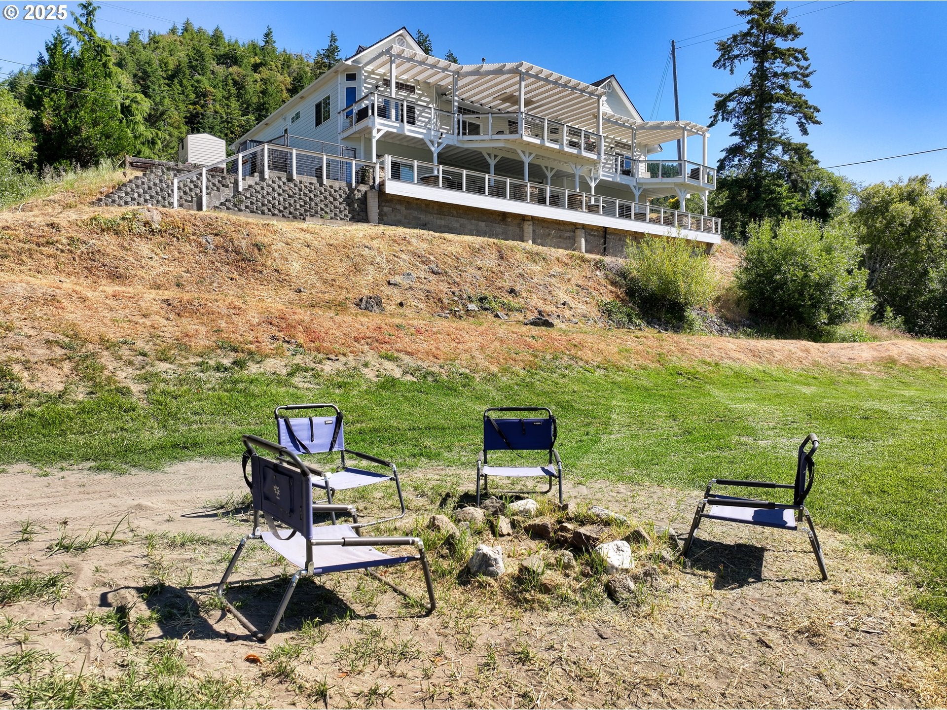 Gold Beach, Oregon, 97444, United States, 4 Bedrooms Bedrooms, ,3 BathroomsBathrooms,Residential,Active,1904726