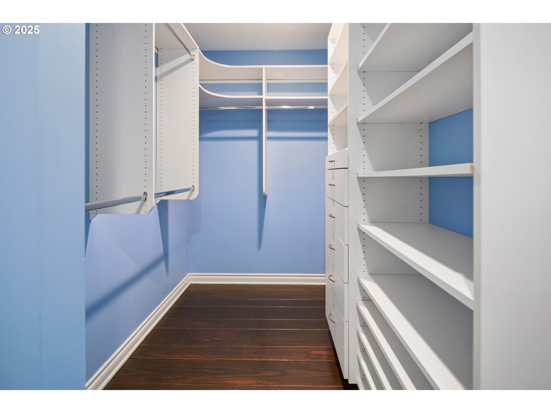 Lake Oswego, Oregon, 97034, United States, ,3 BathroomsBathrooms,Residential,Active,1899903