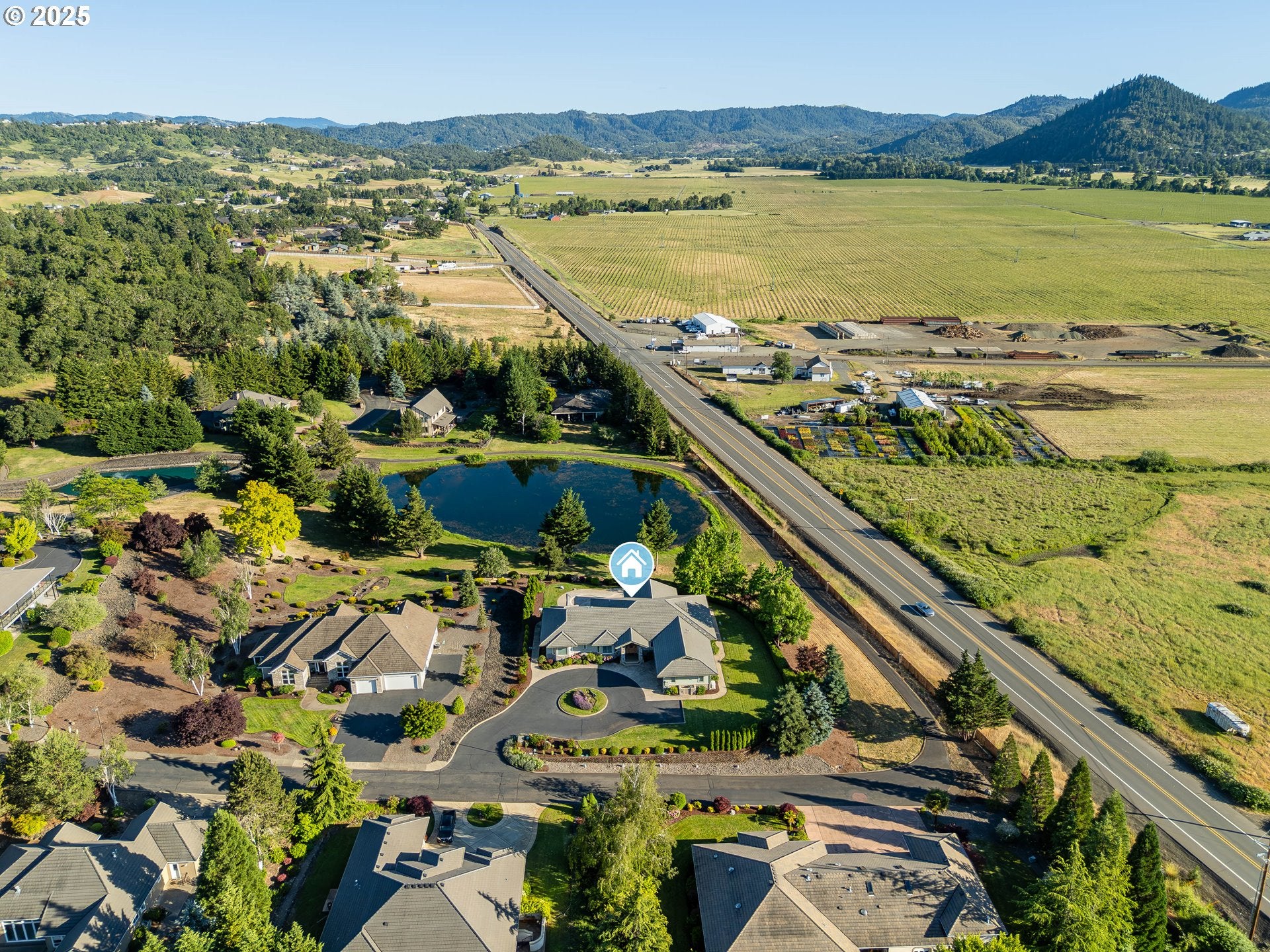 Roseburg, Oregon, 97471, United States, ,3 BathroomsBathrooms,Residential,Active,1828697