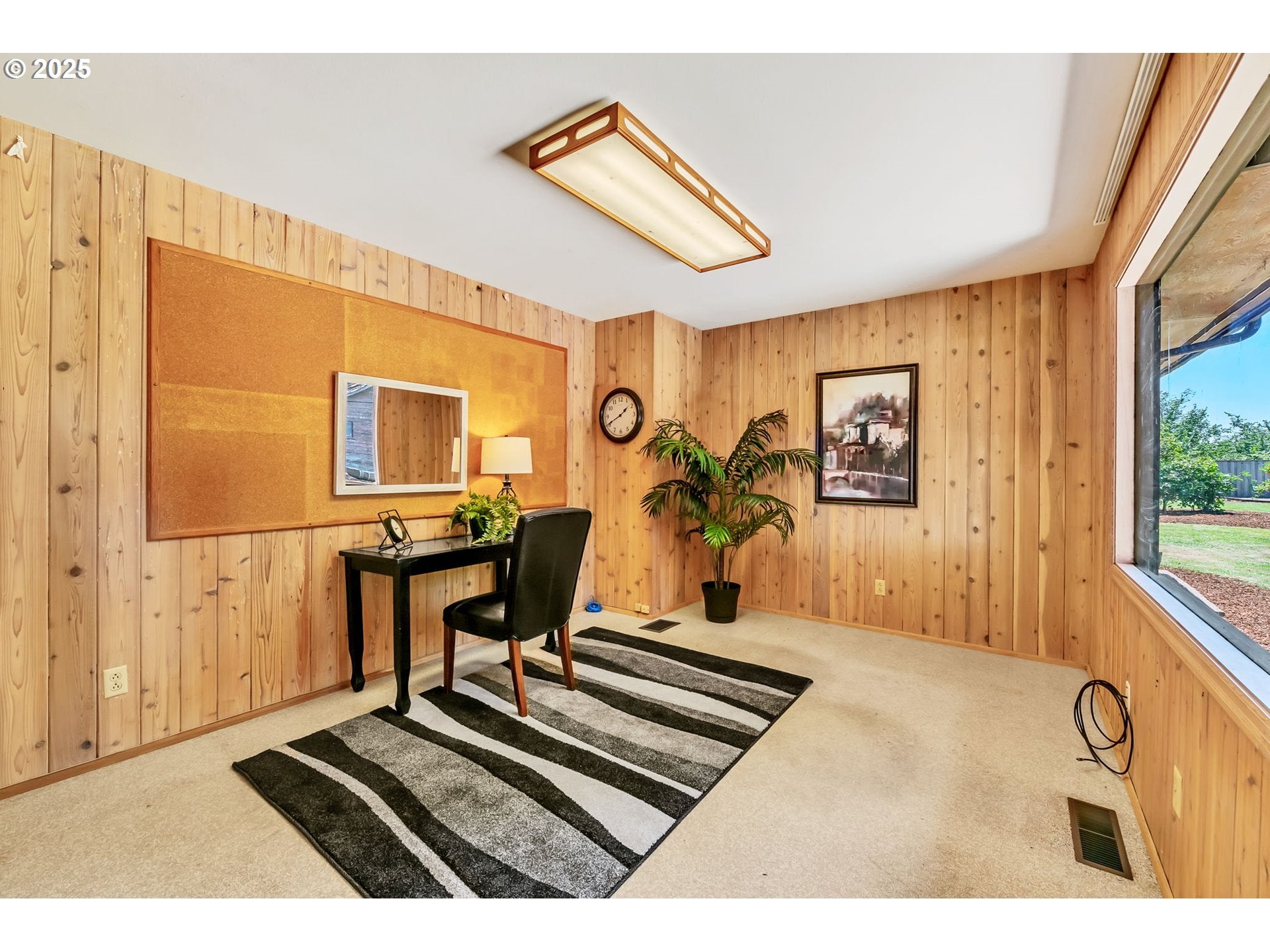 Creswell, Oregon, 97426, United States, 3 Bedrooms Bedrooms, ,3 BathroomsBathrooms,Residential,Active,1888984