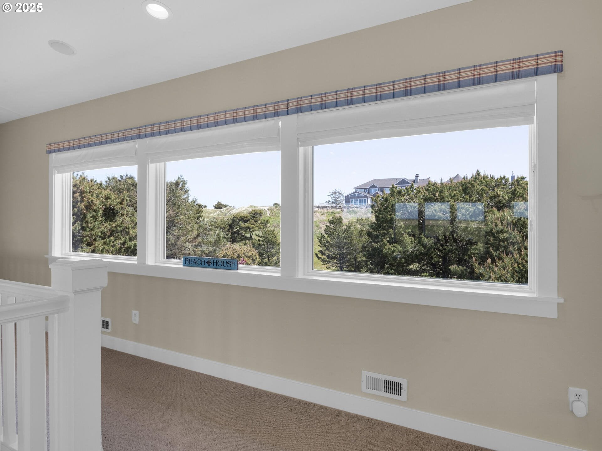 Gearhart, Oregon, 97138, United States, 4 Bedrooms Bedrooms, ,6 BathroomsBathrooms,Residential,Active,1798115