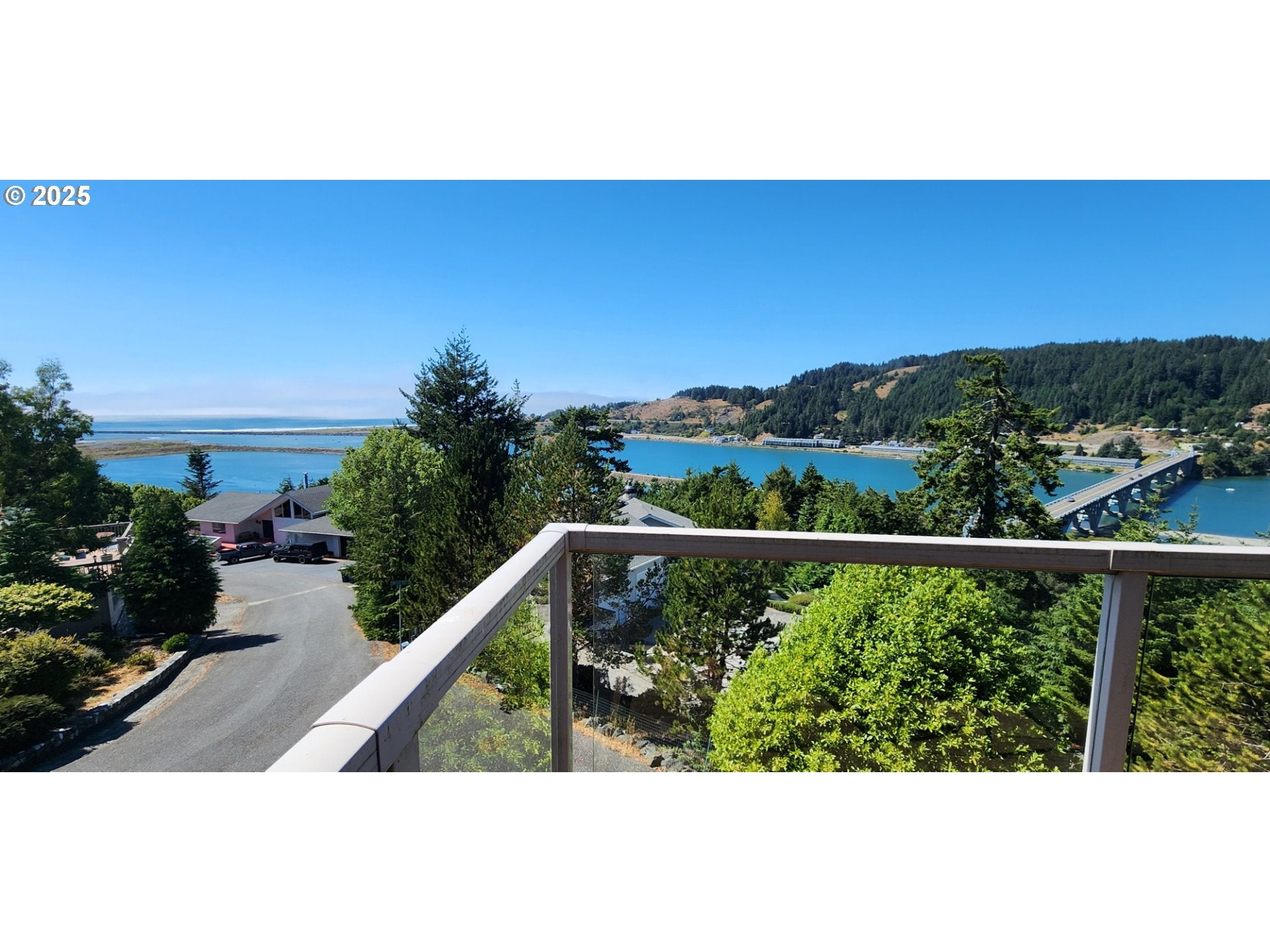 Gold Beach, Oregon, 97444, United States, 4 Bedrooms Bedrooms, ,3 BathroomsBathrooms,Residential,Active,1913016