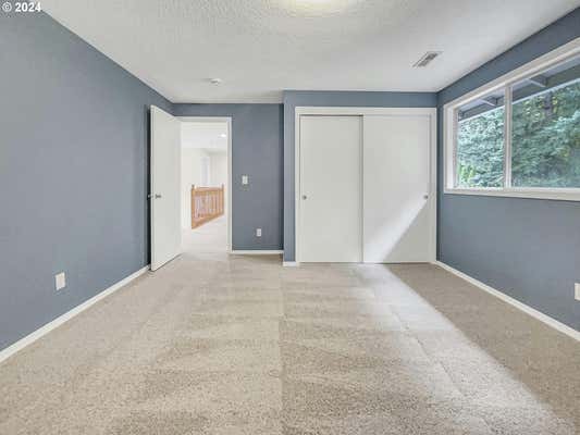 9206 NE 32ND AVE, VANCOUVER, WA 98665, photo 3 of 20