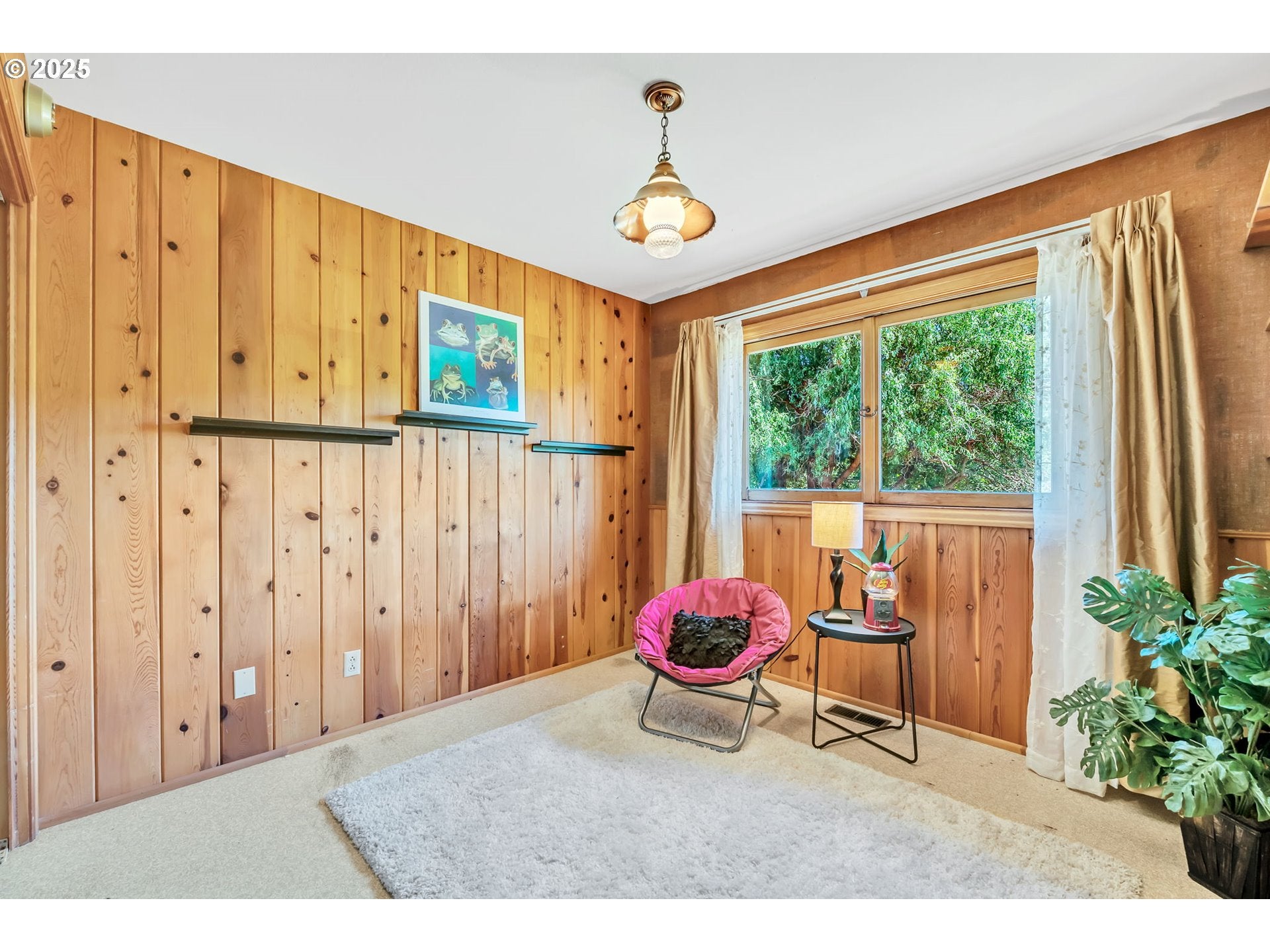 Creswell, Oregon, 97426, United States, 3 Bedrooms Bedrooms, ,3 BathroomsBathrooms,Residential,Active,1888984