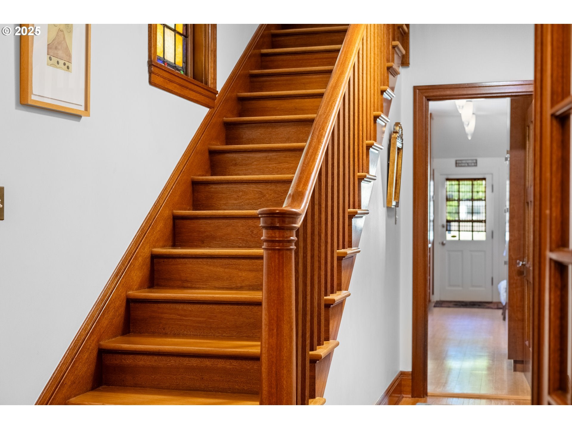 Portland, Oregon, 97239, United States, 4 Bedrooms Bedrooms, ,5 BathroomsBathrooms,Residential,Active,1772733