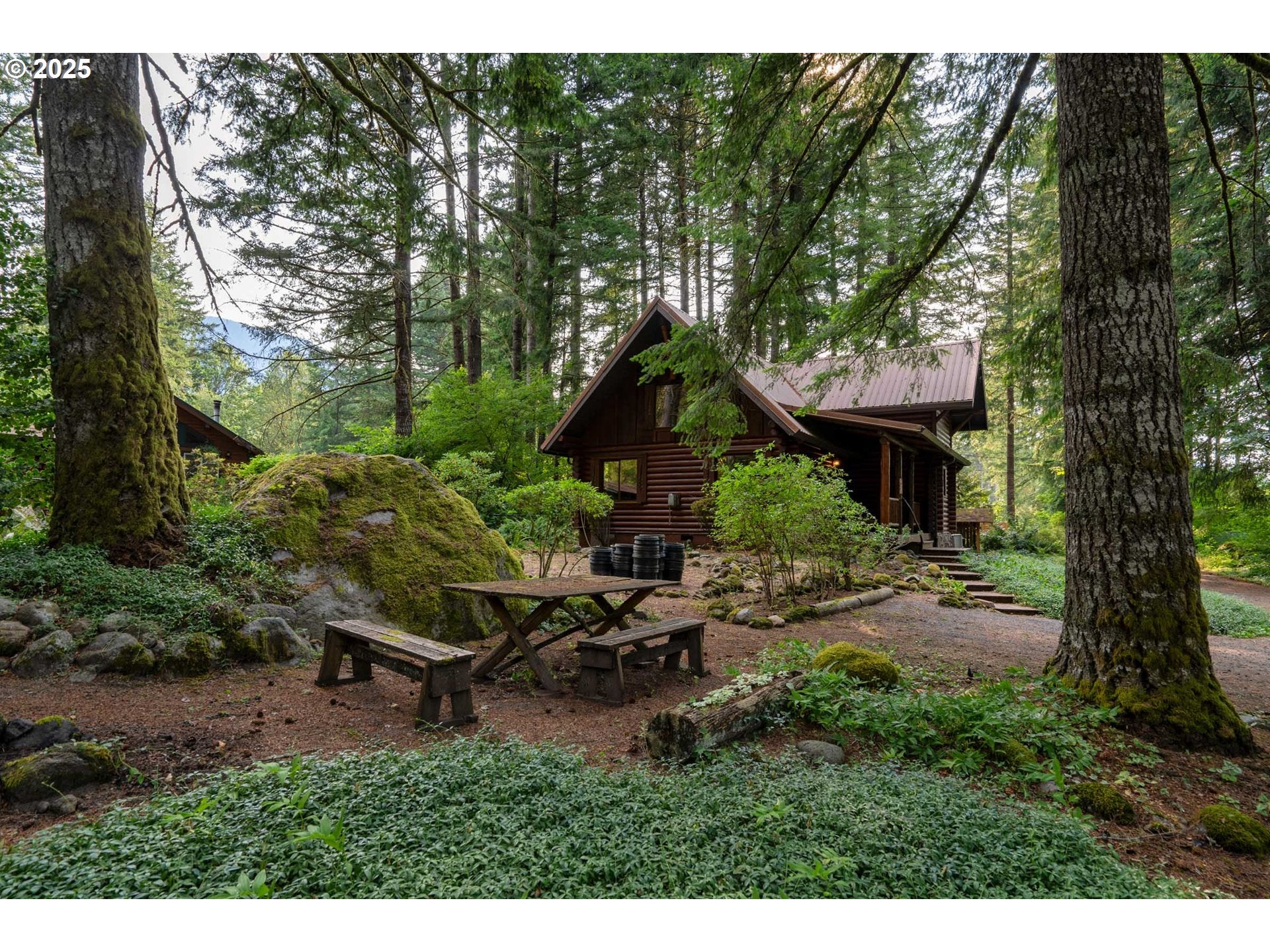 Welches, Oregon, 97067, United States, ,4 BathroomsBathrooms,Residential,Active,1764882