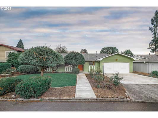 12104 SE SEQUOIA AVE, MILWAUKIE, OR 97222 - Image 1