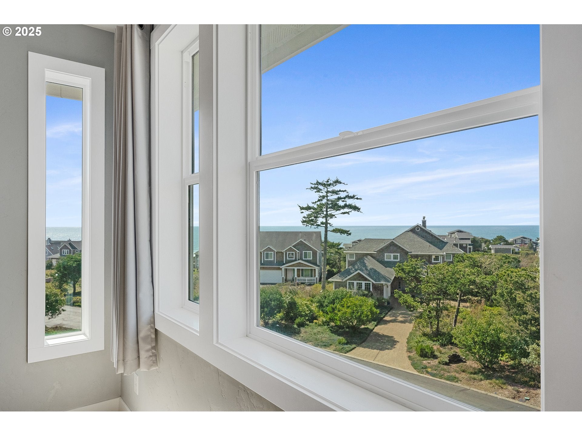 Oceanside, Oregon, 97134, United States, 3 Bedrooms Bedrooms, ,3 BathroomsBathrooms,Residential,Active,1973648