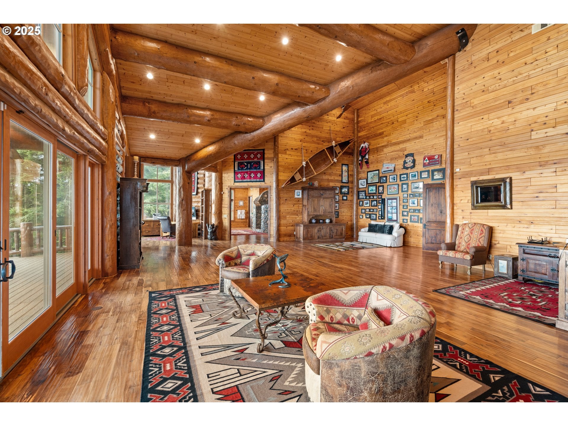 Gold Beach, Oregon, 97444, United States, 4 Bedrooms Bedrooms, ,5 BathroomsBathrooms,Residential,Active,1764520