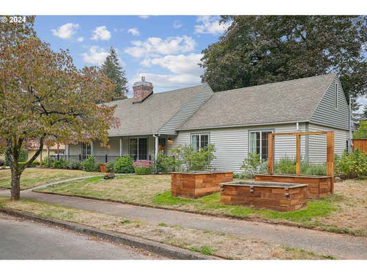 1525 SE 145TH AVE, PORTLAND, OR 97233 - Image 1